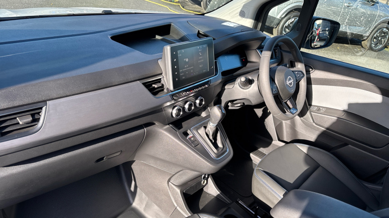 Nissan Townstar L2 Petrol 1.3 Acenta Van Auto